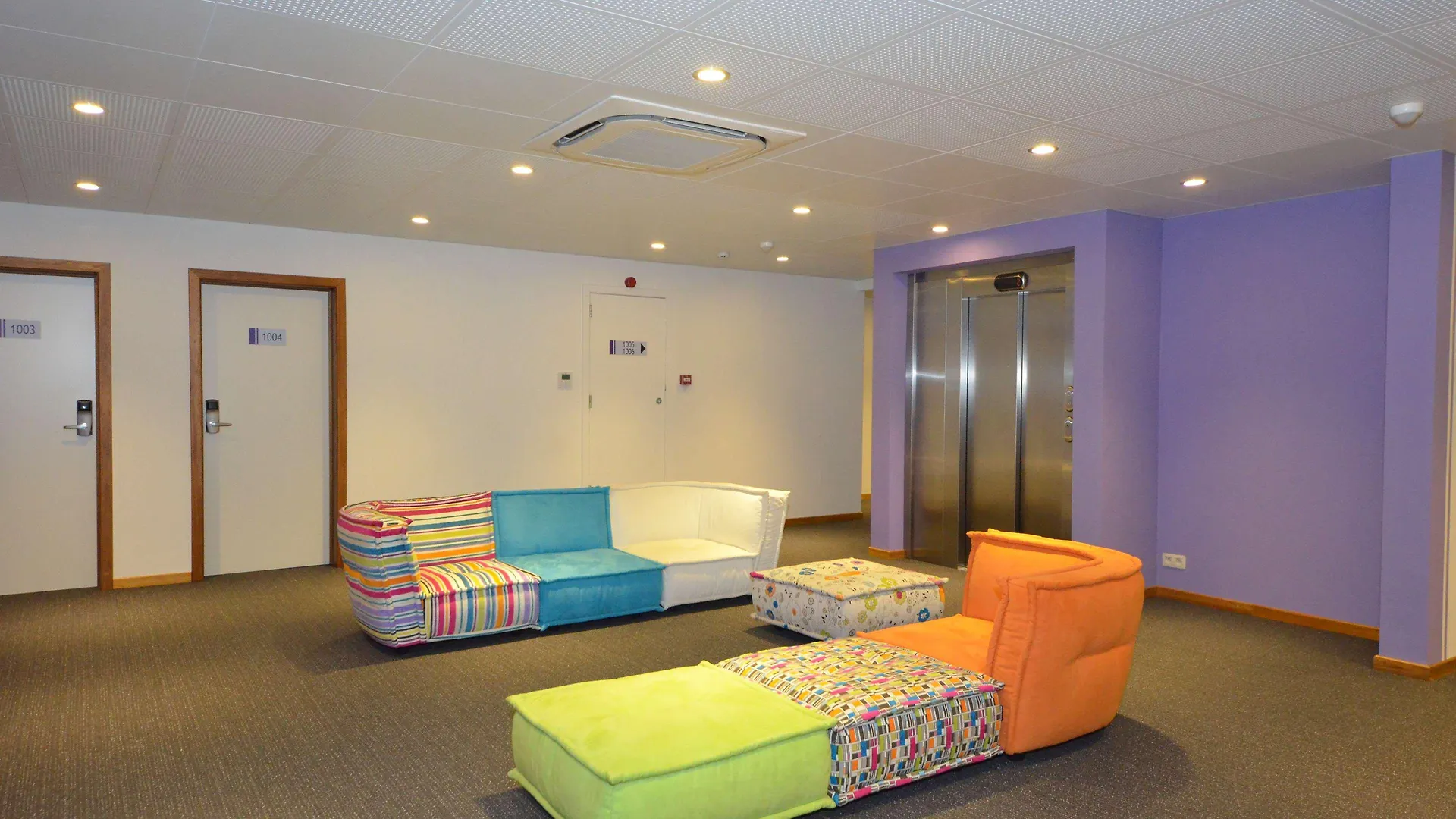 Ibis Styles Charleroi Airport Aero 44 Hotel