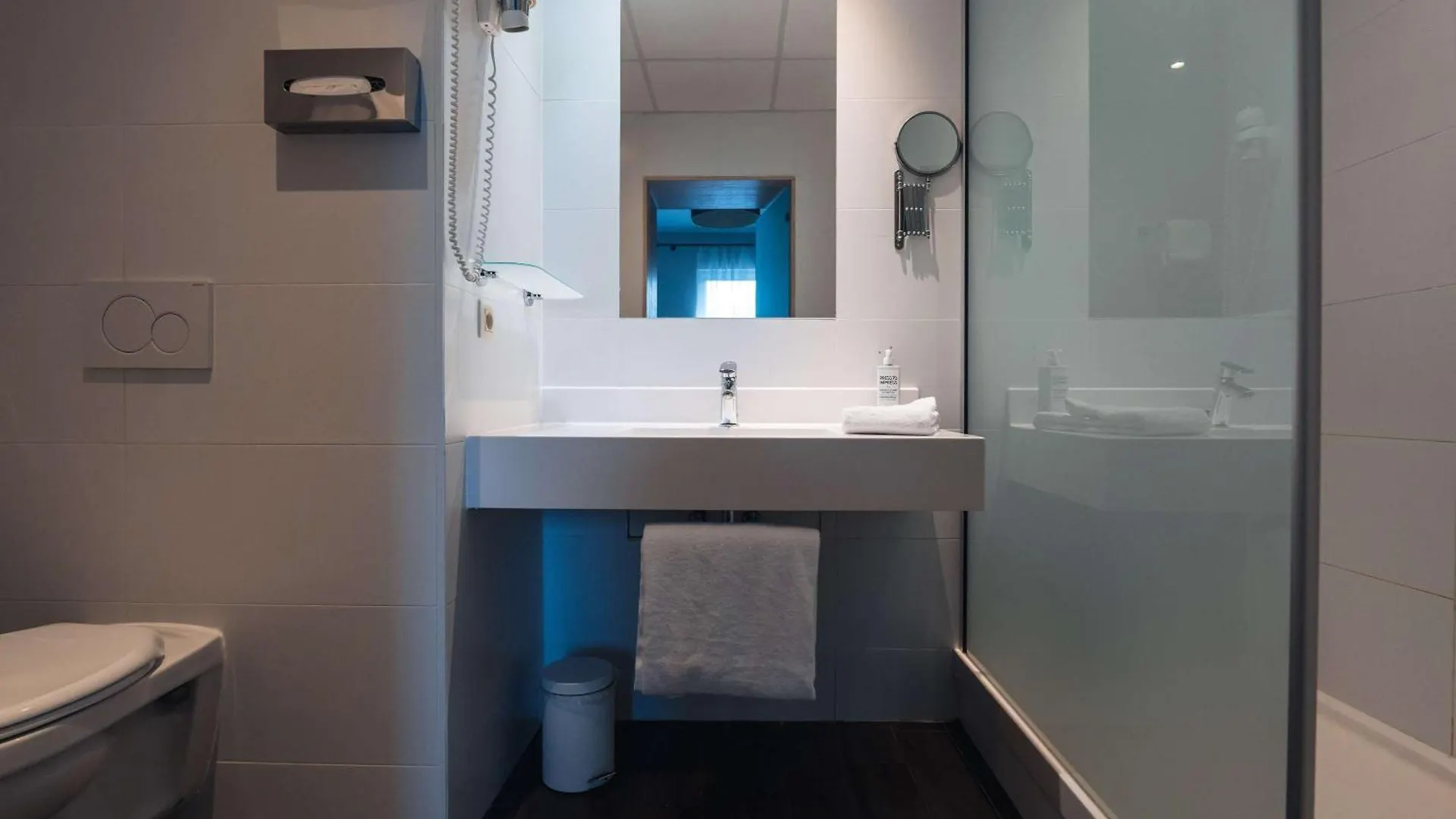 ***  Ibis Styles Charleroi Airport Aero 44 Hotel Belgium