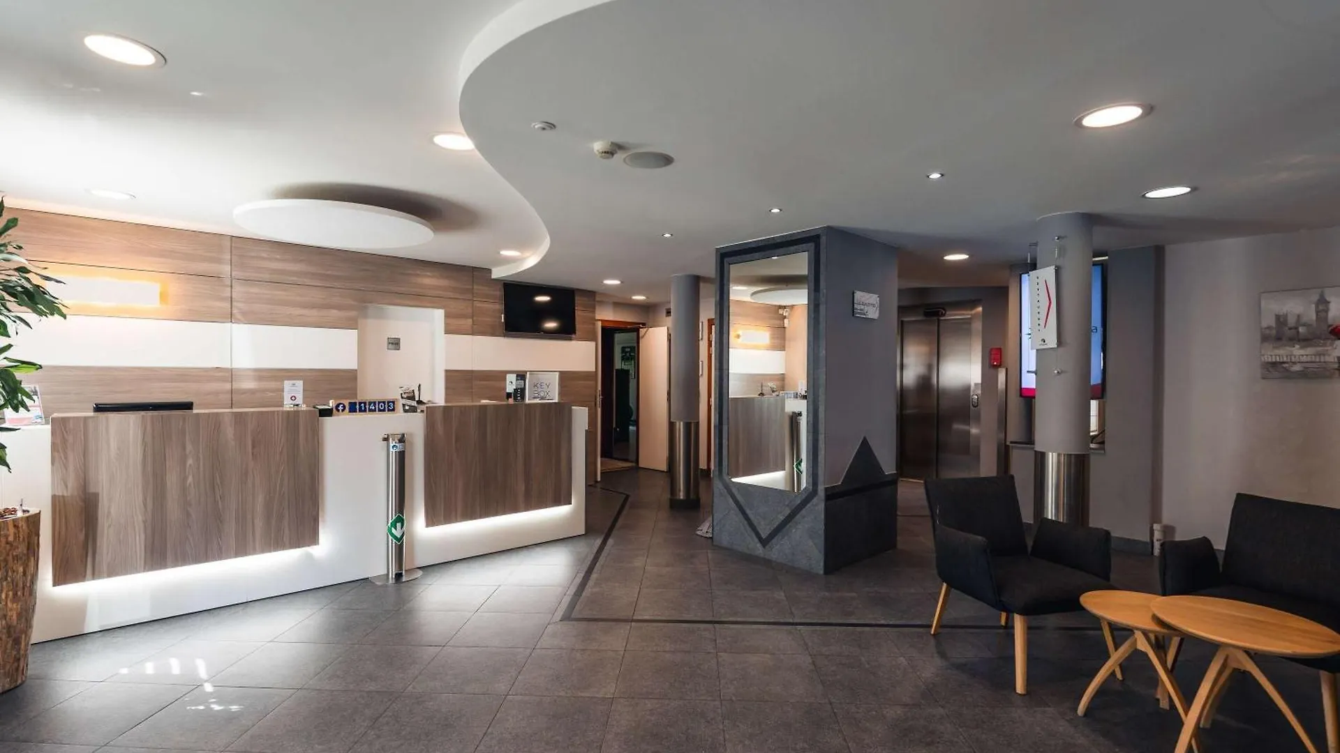 Ibis Styles Charleroi Airport Aero 44 Hotel