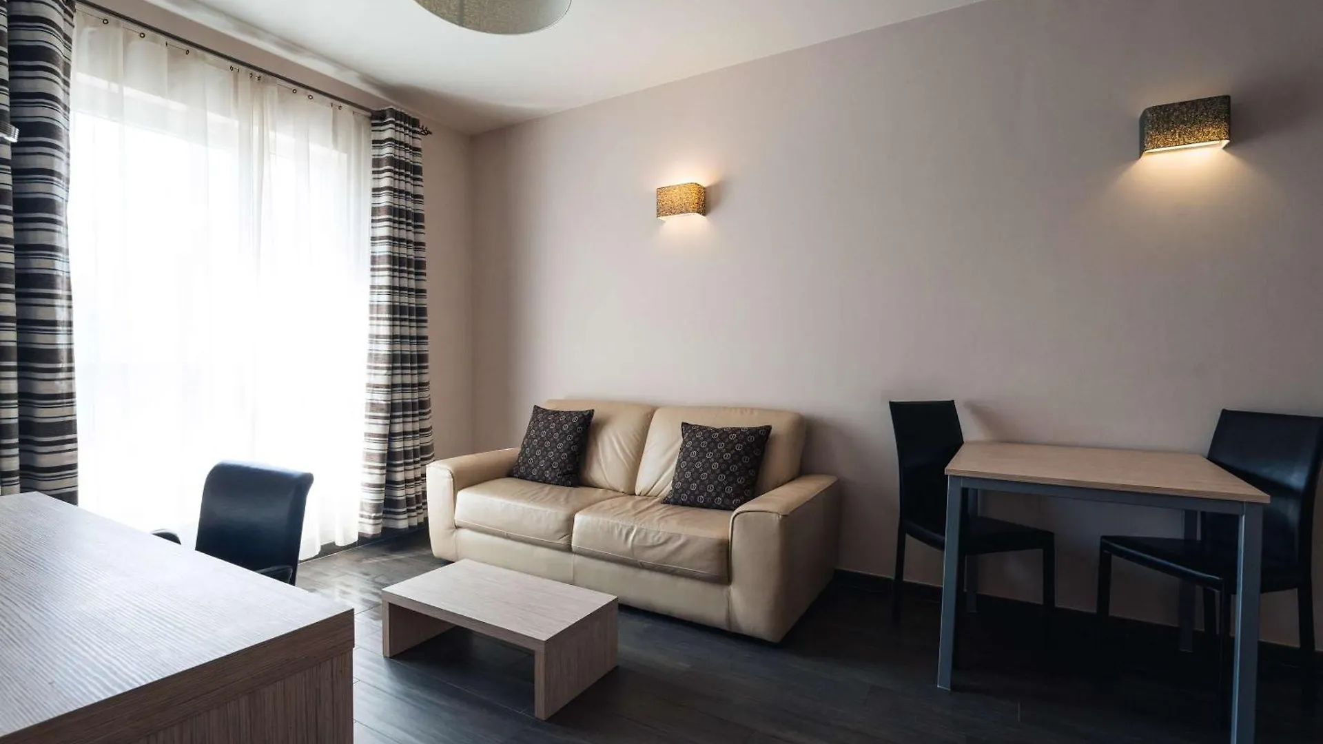 Ibis Styles Charleroi Airport Aero 44 Hotel