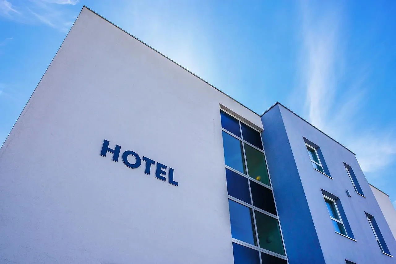 Ibis Styles Charleroi Airport Aero 44 Hotel